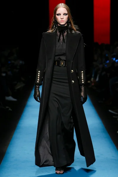 Look 37